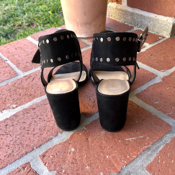 ๐๐ฅ๐ฅMax Studio!! Black Microsuede Sandals - Sz 8M - Excellent Condition! - Picture 12 of 15
